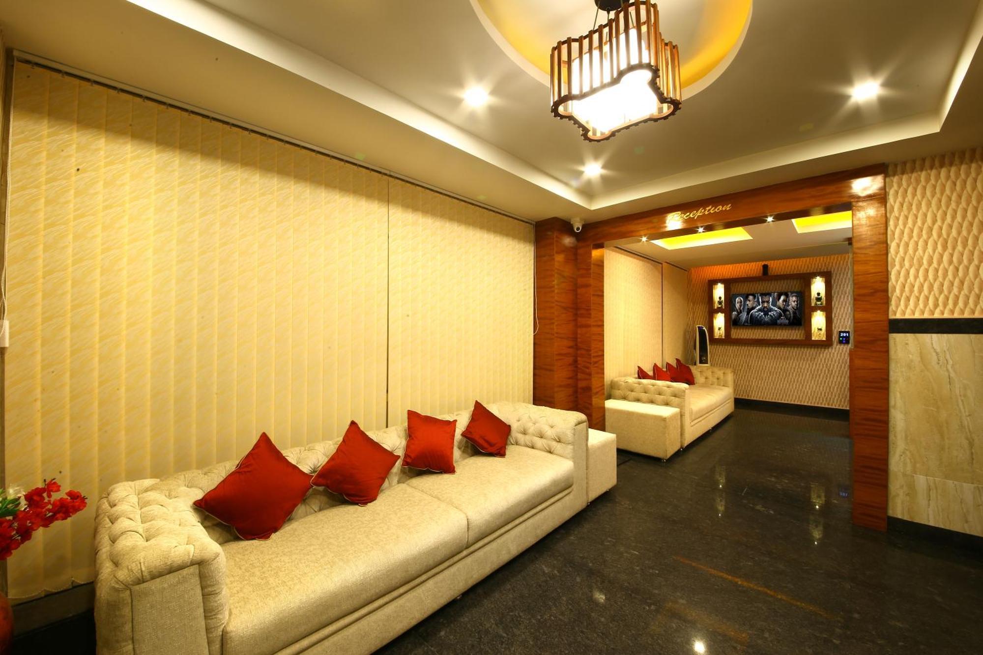 Royal Stay Bangalore Eksteriør billede